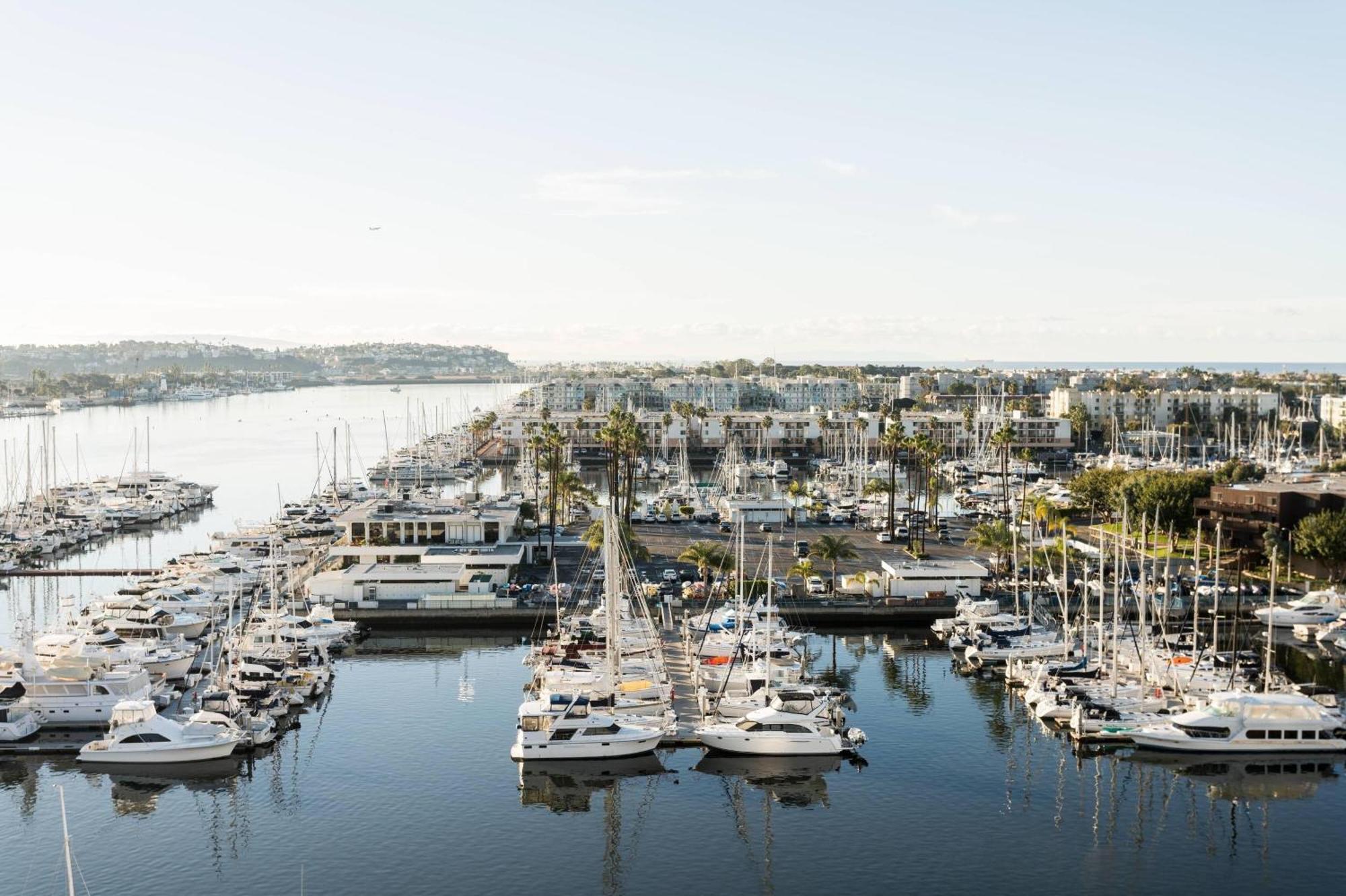 The Ritz-carlton, Marina Del Rey Hotel 5*